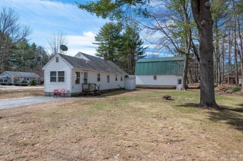 3 Spruce Dr, Gray, ME 04039-9726
