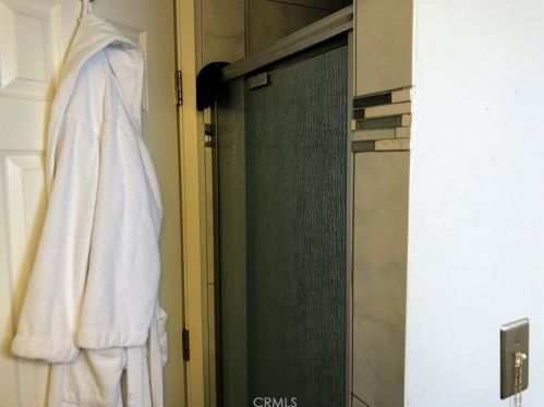 1602 Raymar St, Santa Ana CA 92703-4619 exterior