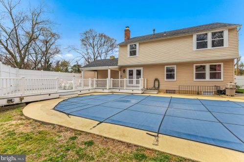 201 Newport Dr, Severna Park MD exterior