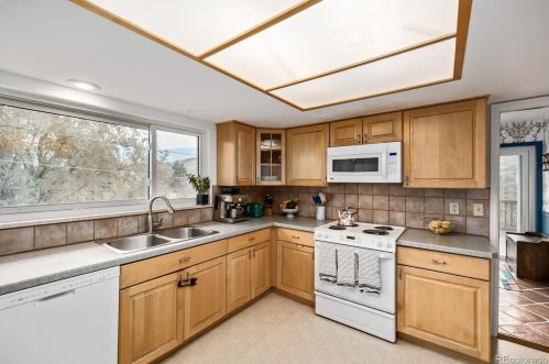 311 18th St, Denver CO  80401-2432 exterior
