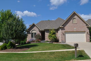 601 Edelweiss Dr, Antioch, IL 60002-2139