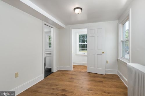 715 Cherry Valley Rd, Princeton NJ  08540-7920 exterior