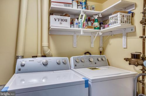 14505 Farmcrest Pl, Silver Spring MD 20905-6009 exterior