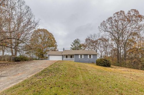 127 Farmbrook Trl, Stockbridge GA  30281-1187 exterior
