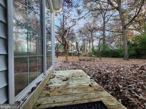 7109 Lamar Dr, Springfield VA  22150-3127 exterior