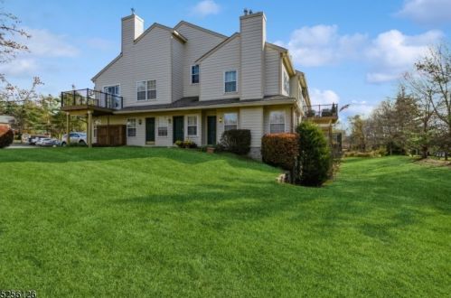 11 Gate House Ct, Morristown, NJ 07960-6975