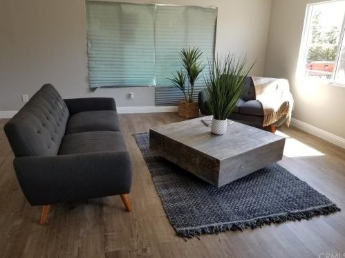 1906 Van Ness Ave, Santa Ana CA 92707-2638 exterior