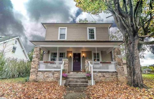 143 Bellview St, Staunton, VA 24401-3811