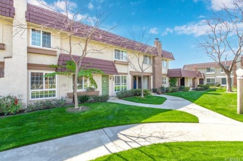 6565 Tangier Way, Cypress, CA 90630-5420