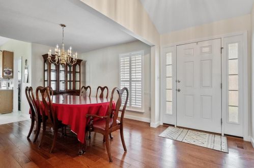 841 Summit Glen Ct, Fenton, MO 63026-3280