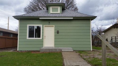 713 Olympic Ave, Spokane WA  99207-3343 exterior