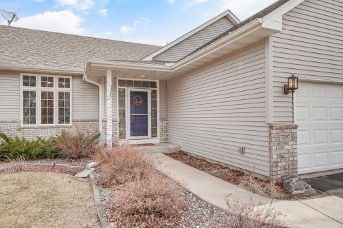 7297 Whitehall Rd, Prior Lake, MN 55379-8079