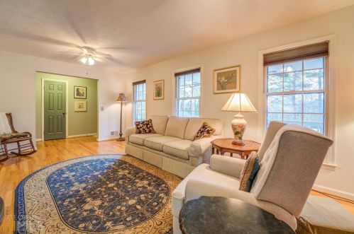 1250 Pine Knoll Ln, Conyers GA  30013-1246 exterior