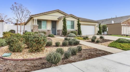 737 Lila Ct, San Jacinto, CA 92582-4215
