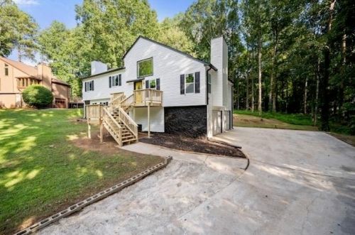 5038 Seabrook Pl, Stone Mountain, GA 30087-4047