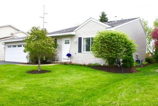 1238 Natchez Trace Cir, Naperville IL  60540-7151 exterior
