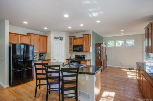 3300 Malaya Ct, Denver CO  80013-9067 exterior