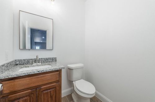 5565 Justine Pl, Fort Worth TX  76126-6353 exterior