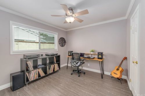 3702 Kingsway Ave, Anaheim CA  92804-4619 exterior