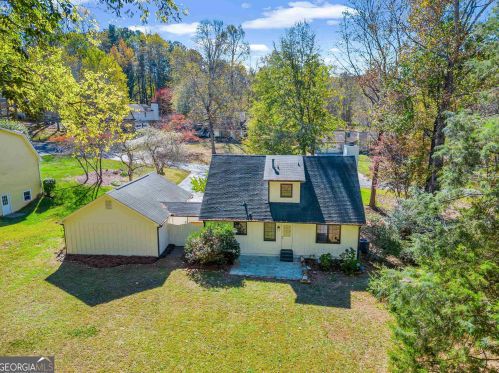 543 Charing Cross Dr, Marietta GA  30066-2556 exterior