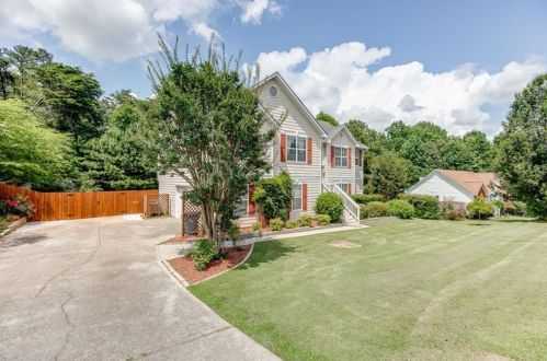 3410 Duncan Bridge Dr, Buford, GA 30519-6244
