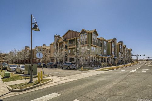 8489 Canyon Rim Cir, Englewood CO 80112-4732 exterior