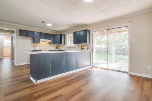 5112 Sabelle Ln, Fort Worth TX  76117-2438 exterior