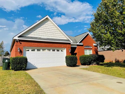 300 Arelia Dr, Warner Robins, GA 31088-1109