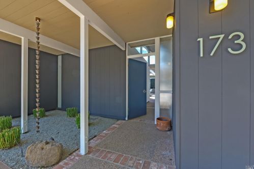 173 Loucks Ave, Los Altos CA 94022-1024 exterior