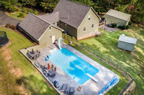 4 Scott Dr, Big Canoe, GA 30143-3388