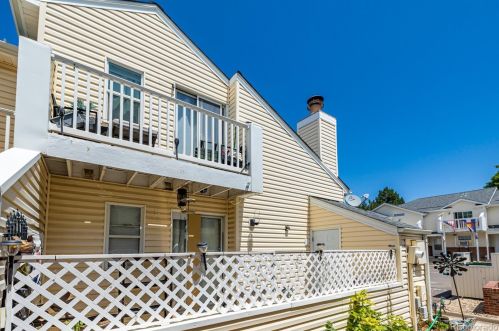 17266 Ford Dr, Aurora CO  80017-3260 exterior