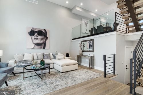 2216 League St, Philadelphia, PA 19146-0025