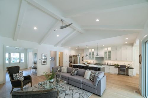 929 Russell Ave, Los Altos CA  94024-5061 exterior