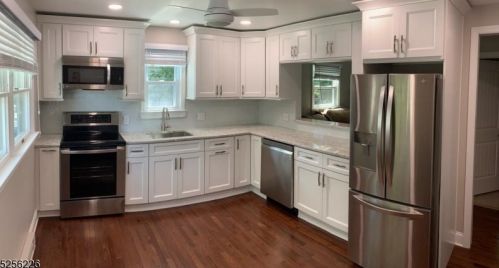 312 Idalroy Trl, Hopatcong NJ  07843-1244 exterior