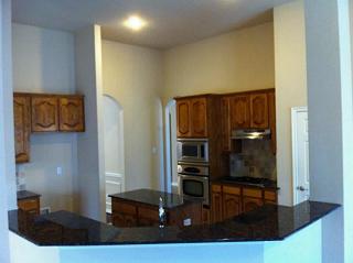 1019 Manchester Dr, Midlothian TX  76063-8403 exterior