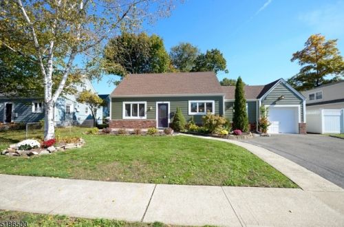 27 Robertson Ave, Paterson, NJ 07506-1033