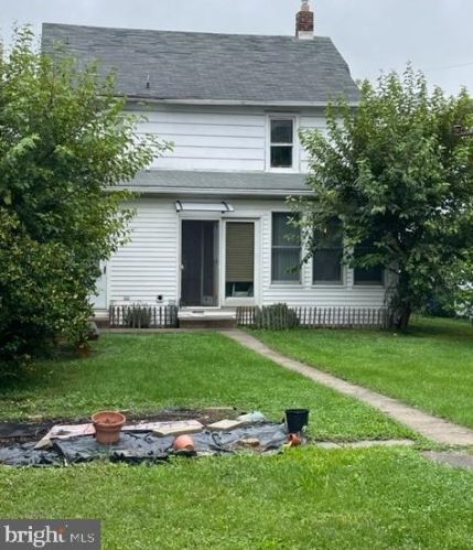 1842 Susquehanna Trl, York, PA 17404-1824