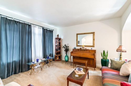 4920 Warmerdam Ct, Elk Grove, CA 95757-3528
