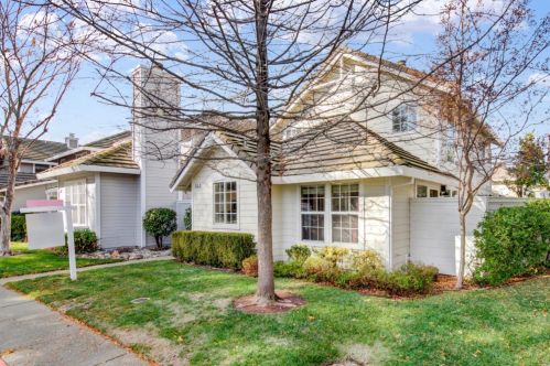 1033 Meadowbridge Dr, Folsom, CA 95630-7908