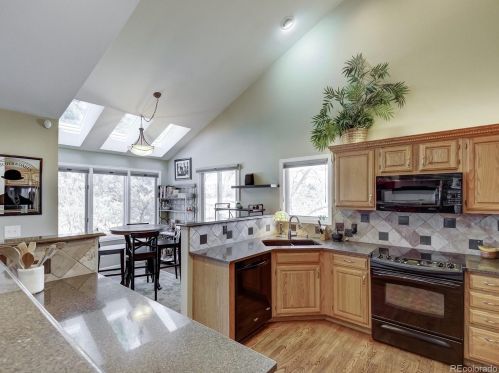 7510 Monaco Way, Englewood CO  80112-2550 exterior