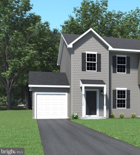 2672 Brownstone Dr, York, PA 17315-3698