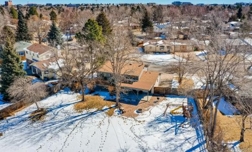 7323 Tamarac St, Englewood CO 80112-1836 exterior