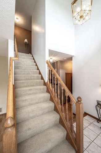 4052 Camberwell Dr, Saint Paul MN  55123-3918 exterior