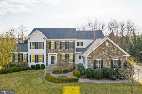 14951 Gaines Mill Cir, Haymarket, VA 20169-2596