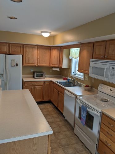 48 Adams Way, Wakefield, NH 03887-6117