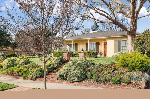 1885 Grand Oaks Ave, Altadena, CA 91001-3557