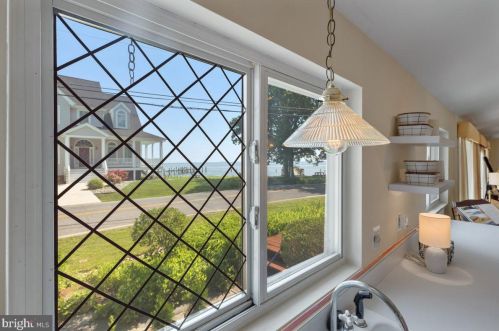 1625 Winters Ave, Shady Side MD 20764-9718 exterior