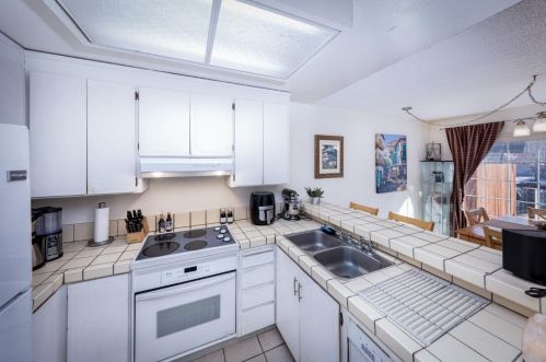 3907 Marlette Dr, San Jose, CA 95121-2630