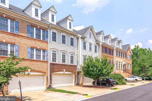 9614 Potters Hill Cir, Lorton, VA 22079-2315