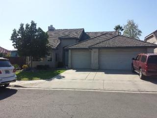 9411 Backer Ave, Fresno, CA 93720-4159